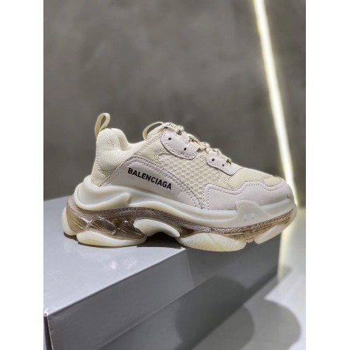 Balenciaga Sneakers TripleS BTS22236668BT 